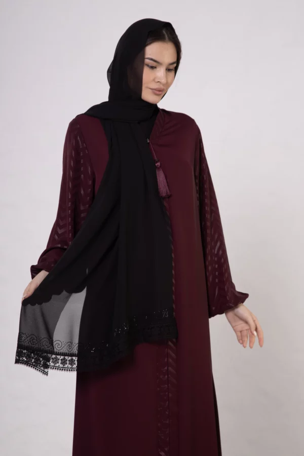 Burgundy Zigzag Pattern Abaya with Elastic Cuffs