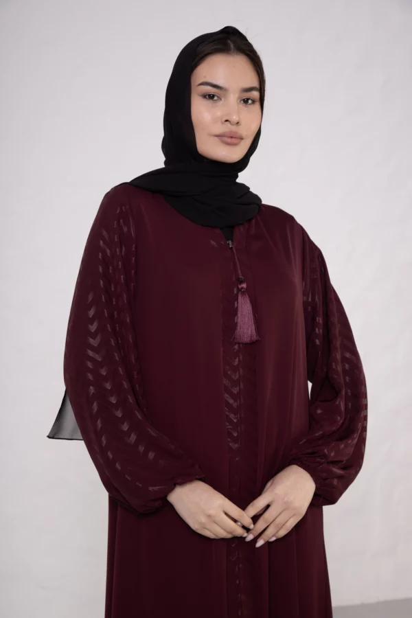 Burgundy Zigzag Pattern Abaya with Elastic Cuffs