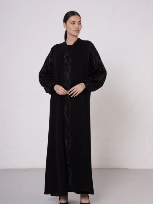 Diamond Pattern Abaya with Elastic Cuffs