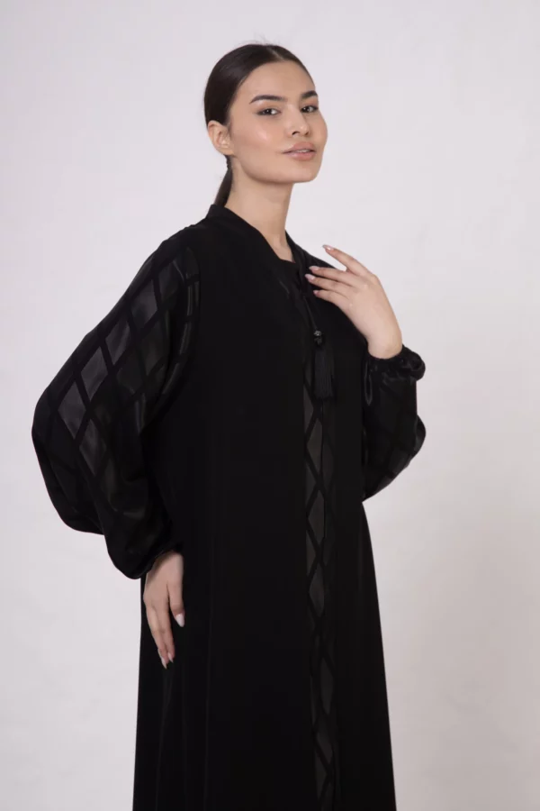 Diamond Pattern Abaya with Elastic Cuffs