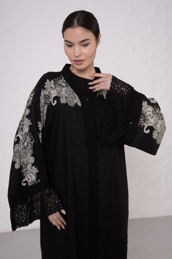 Grey VS-Inspired Tuğra Print Abaya