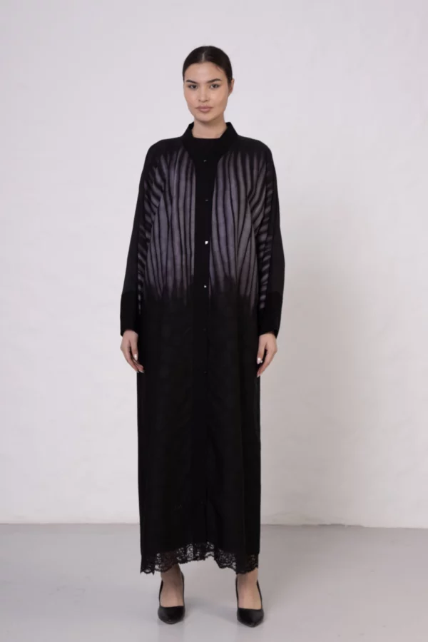 VS-Inspired Print Lilac Abaya